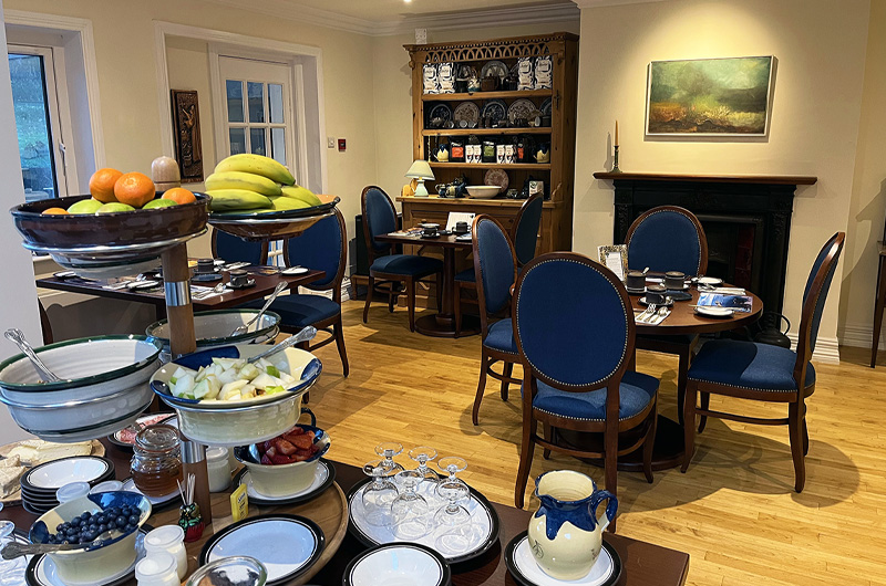 Breakfast Room
