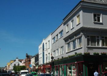MAIN ST